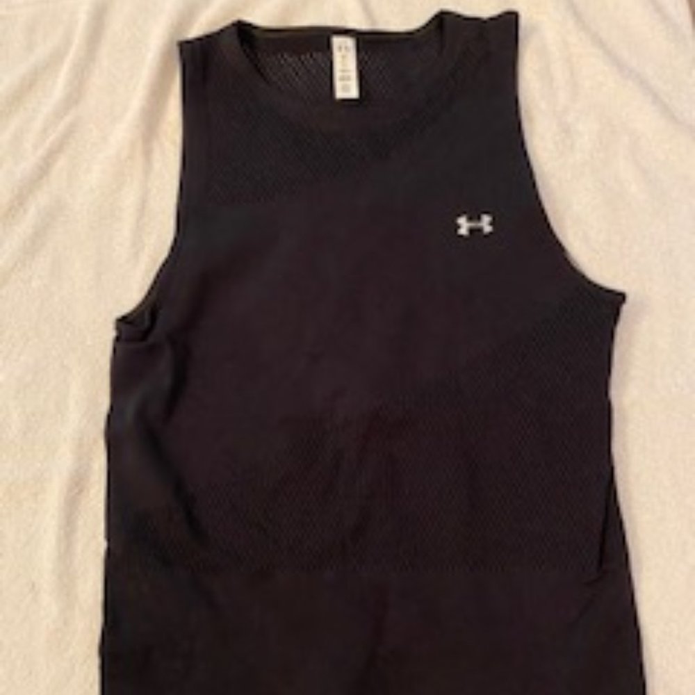 UNDER ARMOUR HEAT GEAR FITTED TANK SHIRT